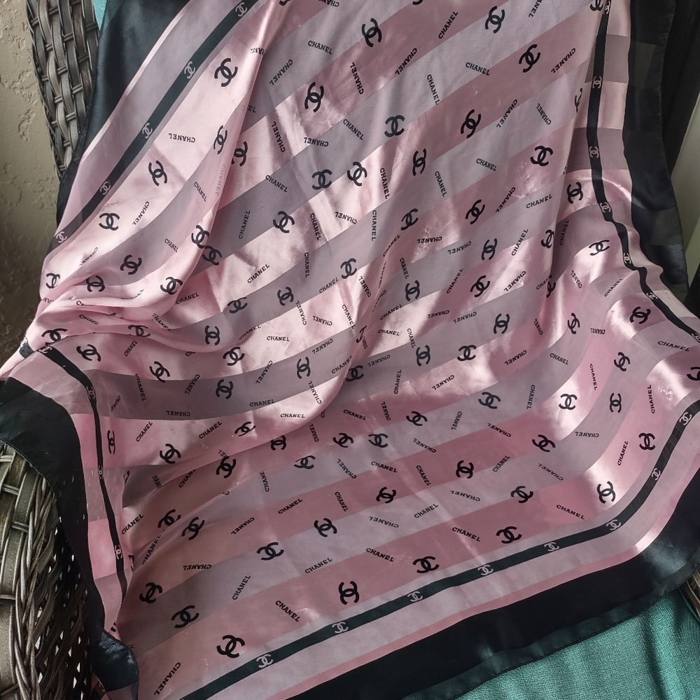 CC Street Scarf